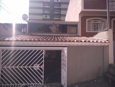 Casa para Locação, em Bragança Paulista, bairro CENTRO, 2 dormitórios, 2 banheiros, 1 suíte, 1 vaga